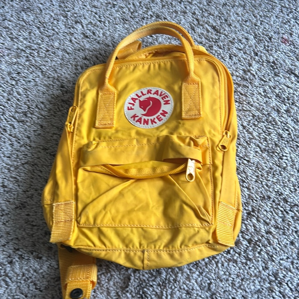 Fjallraven Kånken Yellow Mini Backpack
